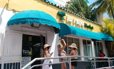 La Playa Market, business photo 1