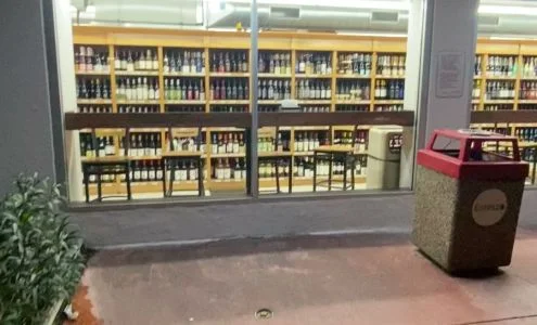 Lincoln Road Supermarket business photo