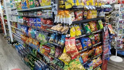 MB Market, business photo 3