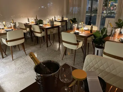 Nettuno Italian Seafood & Oysters, business photo 3