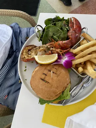 On Ocean 7 Cafe, business photo 4