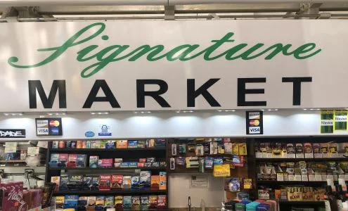 Signature Market business photo