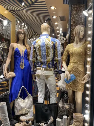 URock Couture Miami Beach, business photo 3