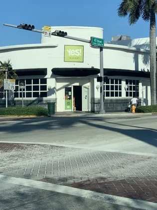 Yes Market Miami Beach, business photo 3