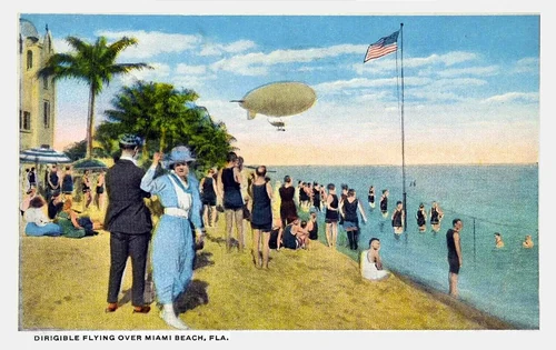 Miami Beach - Dirigible flying over Miami Beach